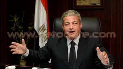 وزير الرياضة يدعم المصري البورسعيدي بـ 