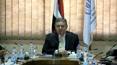 وزير قطاع الأعمال يُكلف بوضع إستراتيجية جديدة لإدارة الاستثمارات