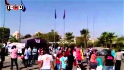 بالفيديو.. جامعة حلوان تستقبل الطلاب على أنغام «والله وعملوها الرجالة»