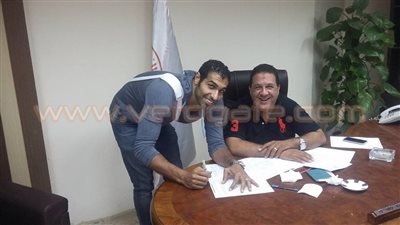 الزمالك يجدد تعاقد لاعب «الطائرة» محمد عبد المنعم