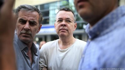 من هو القس برانسون سبب أزمة دبلوماسية بين تركيا وأمريكا؟