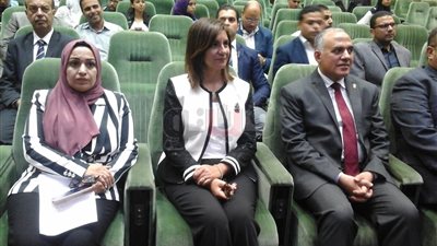 نبيلة مكرم: نستعد لعقد مؤتمر «مصر تستطيع بالتعليم»