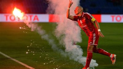 أنباء عن اعتزال «جمعة» بعد فضيحة مونتيري