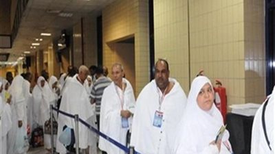 والي: وصول جميع حجاج الجمعيات الأهلية إلى الأراضي المقدسة