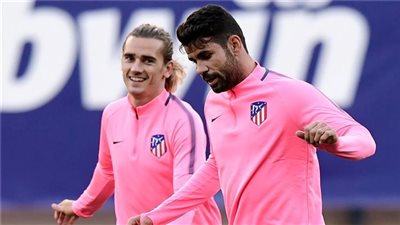 كوستا وجريزمان في هجوم أتلتيكو أمام ريـال مدريد في السوبر الأوروبي