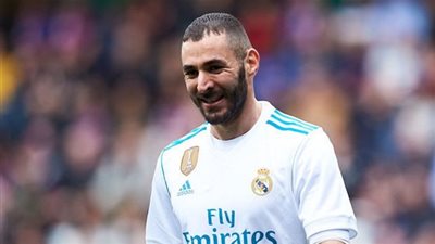 بنزيمة يتعادل بالهدف الأول لـ«ريـال مدريد» في أتلتيكو مدريد (فيديو)