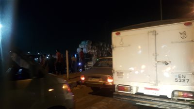 توقف حركة المرور بطريق القاهرة - الإسكندرية الزراعي بسبب حادث تصادم (صور)