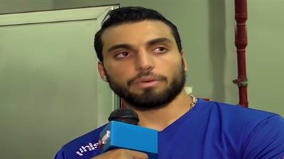 عمر بسام يقود هجوم الأسيوطي أمام الرجاء بالدوري