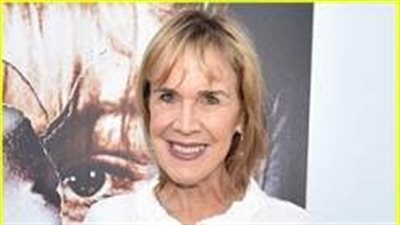 السرطان يتسبب في وفاة النجمة الأمريكية كاثرين إليزابيث