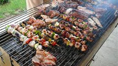 فن الاحتفال بالعيد وأصول الإعداد لحفلات الشواء