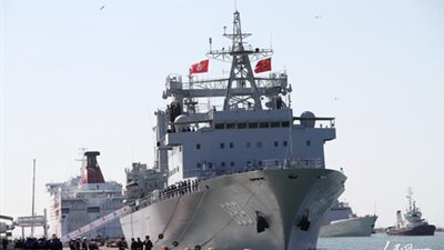 البحرية التونسية توقف 11 بحارًا مصريًا لاختراقهم المياة الإقليمية