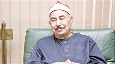 نقابة القراء: تجريم تلاوة القرآن قانونا بالأماكن العامة لغير الأعضاء