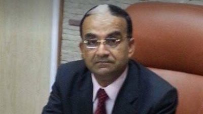 عاطف فاروق يكتب: طلب عزل وزير التعليم أمام منازعات رئاسة الجمهورية.. طارق شوقي «حنث» باليمين الدستورية ولم يحترم الدستور والقانون.. فقد الأهلية لشغل المنصب.. وانتهاكاته توجب إقالته