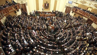 «العليا للانتخابات»: يجب ألا تتجاوز التبرعات 5% من الحد الأقصى للدعاية