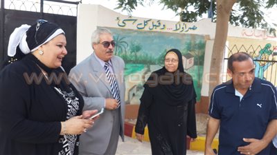 تعليم الغربية: تسليم الكتب الدراسية دون تقيد بالمصاريف