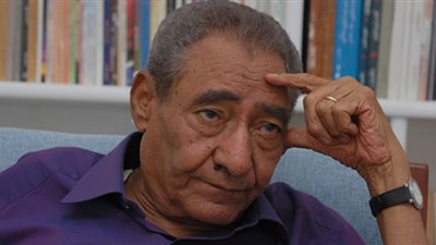 عبد الرحمن الأبنودي يروي ذكريات أول يوم دراسي