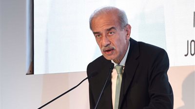 قرارات عاجلة لـ«أراضي الدولة» لإنهاء ملف التقنين.. إلزام المحافظين بالمعاينة ميدانيًّا وتسريع عملية الفحص.. اللجنة: نسعى لتسهيل إنهاء إجراءات التقنين.. شريف إسماعيل: موجات إزالة في كل المحاف