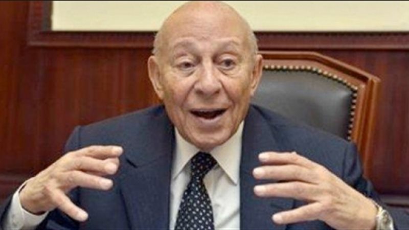 محمد فايق رئيس المجلس