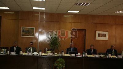 مجلس جامعة جنوب الوادي يناقش الخريطة الزمنية للعام الجديد