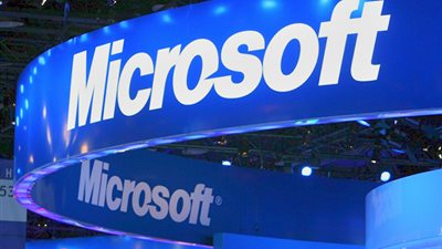 مايكروسوفت أوتلوك تحصل على ميزة «كامل الشاشة» عبر الآي باد