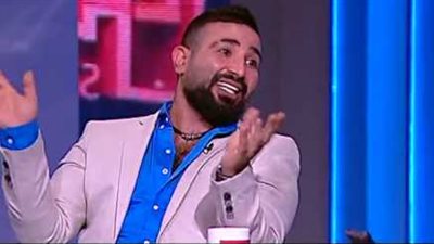 أحمد سعد يتأخر عن البروفة الأولى لعرض «عقلك في راسك»