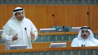 استقالة وزير الكهرباء الكويتي بعد حكم بسجنه عامين لإهدار المال العام
