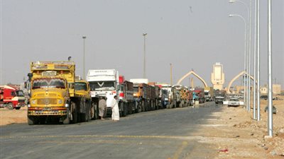 انتعاش حركة التجارة بين الأردن والعراق عبر منفذ طريبيل