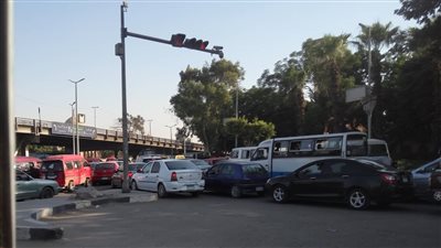 كثافات مرورية بمحور صلاح سالم للمتجه لنفق الأزهر