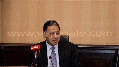 قانون التأمين الصحي الشامل على رأس أولويات الحكومة الجديدة.. وزير الصحة يؤكد اهتمام القيادة السياسية بتأمين صحي عادل لكل المصريين.. اجتماعات مكثفة للانتهاء منه..ومشاورات مع «المالية» لحل مشا