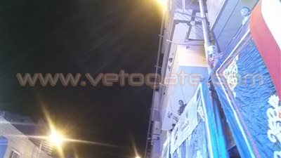 بالفيديو.. شاب يشعل مؤتمر «في حب مصر» بالرقص من شرفة منزله في قنا