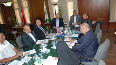 رؤية موحدة للجيزة والقليوبية والإسكندرية لمحاصرة البناء المخالف