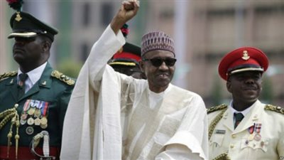 الرئيس النيجيري سيتولى بنفسه وزارة النفط