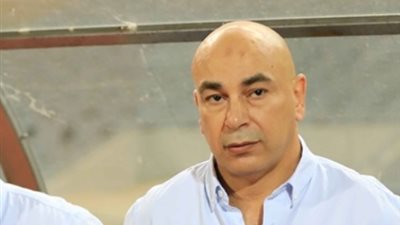 حسام حسن يمنع لاعبي المصري من تناول الحلوى والمياه الغازية بموزمبيق