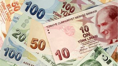 ضربة جديدة لليرة التركية بعد ساعات من التعافي