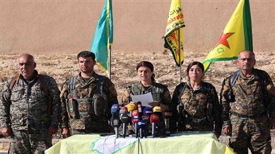 «قسد» تتهم القوات الروسية والسورية بعرقلة تقدمهم في دير الزور