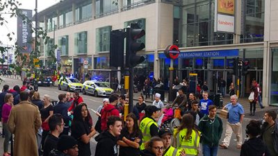 بالصور..إجلاء ركاب محطة فولهام في لندن بعد تلقى تهديدات