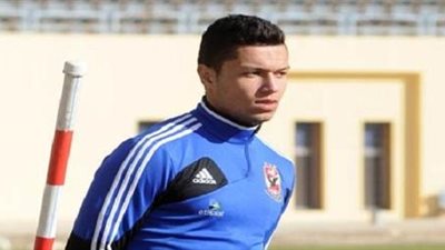 «هندريك» يبدي مرونة في حل أزمته المالية مع الأهلي