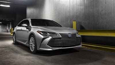 تويوتا تطلق أنظمة مختلفة في سيارتها الحديثة