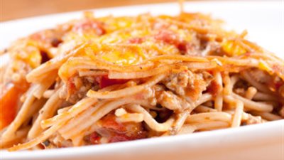 طاجن مكرونة إسباجتى باللحم المفروم من سالى فؤاد