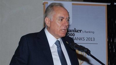 البنوك تتجه لتمويل المشروعات وموديز تحذر من الاستثمار بأدوات الدين