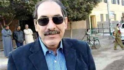 «محافظ الجيزة»: تنظيم معرض مؤقت لمستلزمات المدارس بحدائق الأهرام