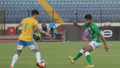 مشادة كلامية بين الأدهم وعبد ربه بين شوطي الاتحاد والإسماعيلي