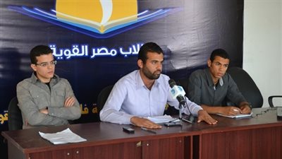 «طلاب مصر القوية» تقاطع الاستفتاء على الدستور