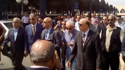 محافظ القاهرة يتفقد موقف السلام الجديد للاطمئنان على استعدادات العيد