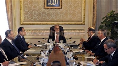 8 قرارات لمجلس الوزراء.. تفعيل منظومة الشباك الواحد لتراخيص الاستثمار.. إقرار تعديلات الطعن أمام محكمة النقض.. نقل تبعية أكاديمية السادات للعلوم الإدارية لوزارة التخطيط..إقرار توصيات لجنة فض المنازعات