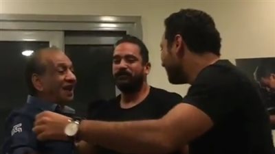 أمير كرارة مداعبا السبكي بعد تعاقدهما: «حسبي الله ونعم الوكيل»