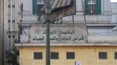 تجديد حبس ممرض سرق جهازا من داخل «القومى للسكر»