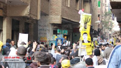 بالفيديو والصور.. مسيرة لأنصار 