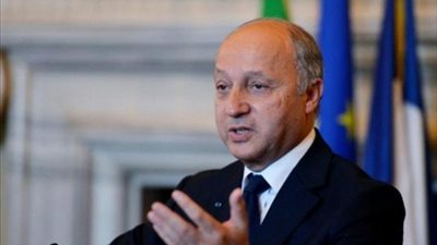 فرنسا تطالب بضمانات بشأن الهدف الحقيقي للضربات الروسية في سوريا