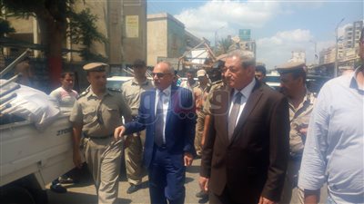 مدير أمن الدقهلية يقود حملة مكبرة لإزالة الإشغالات (صور وفيديو)